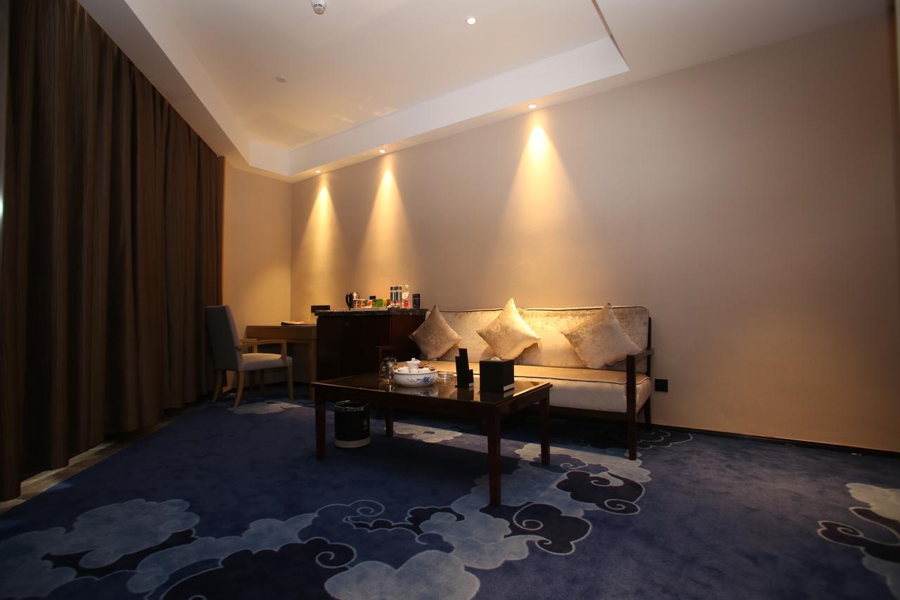 Shenzhen Kaileiston Hotel エクステリア 写真